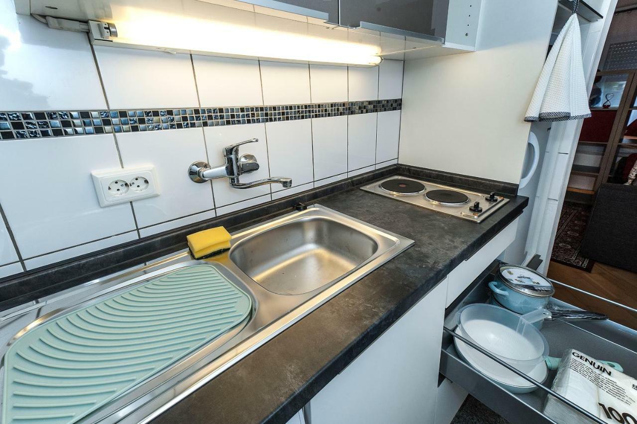Lovely Studio In Аугсбург Экстерьер фото