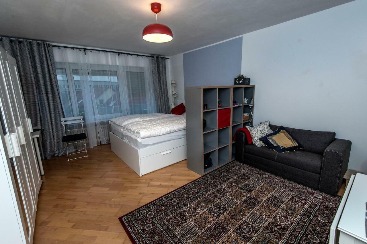 Lovely Studio In Аугсбург Экстерьер фото